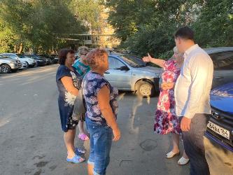 Александр Бондаренко провел очередные встречи с жителями Ленинского района